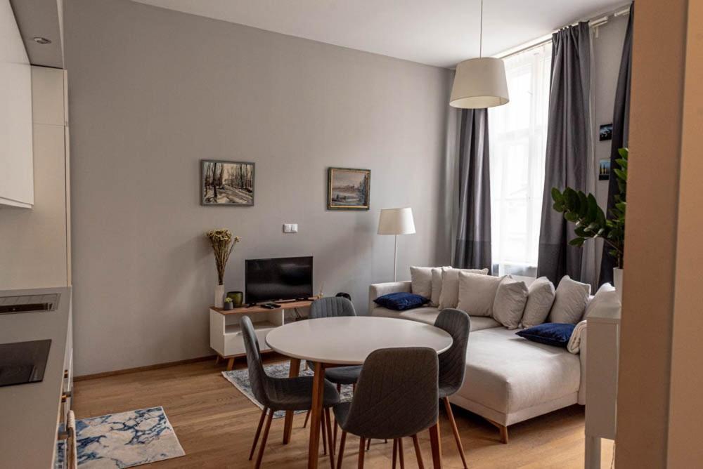 Апартаменти Maria Topfive With Free Private Parking Будапешт Екстер'єр фото